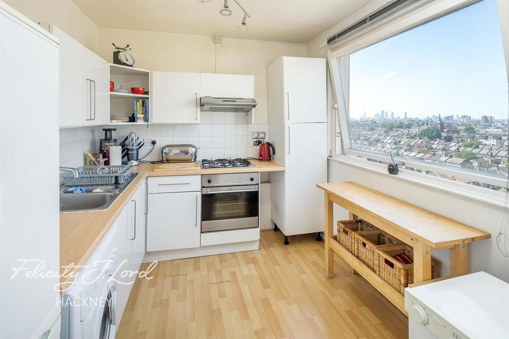 Landmark Heights E5 1 bed flat £1,300 pcm (£300 pw)