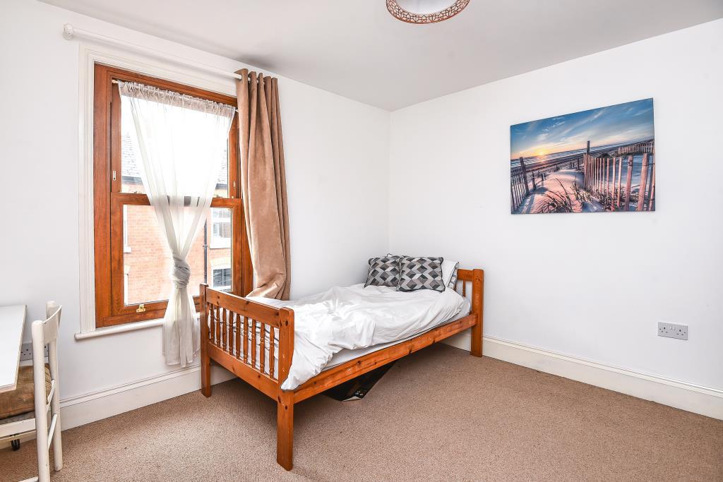 Spacious Bedroom 2