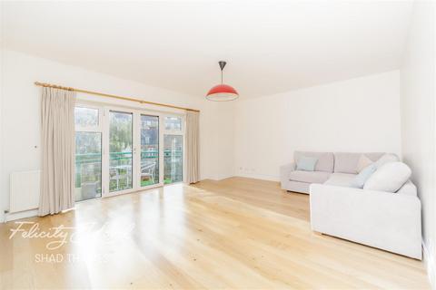 2 bedroom flat to rent, Millennium Square, Shad Thames, SE1