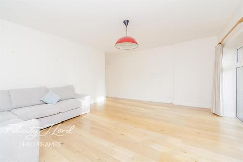 2 bedroom flat to rent, Millennium Square, Shad Thames, SE1