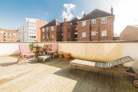 2 bedroom apartment to rent, Dunn Street, London