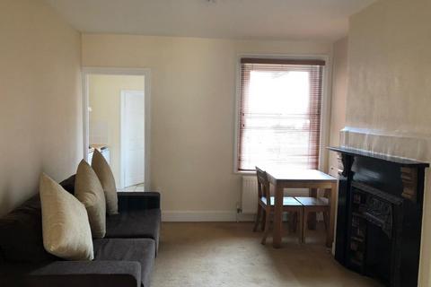 1 bedroom apartment to rent, Belmont Road,  Reading,  RG30