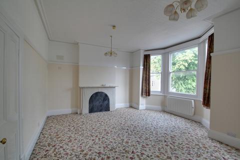 1 bedroom apartment to rent, North Avenue, Leicester