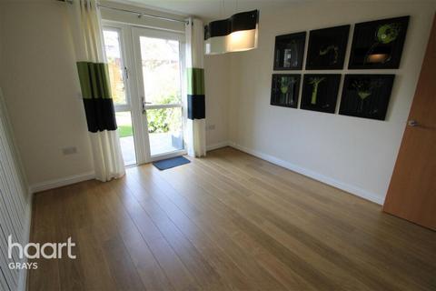 undefined, Draper Close, Grays