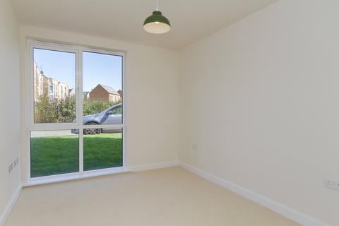 2 bedroom apartment to rent, Osprey Drive, Trumpington, Cambridge