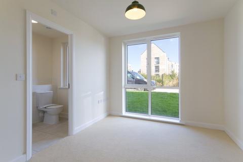 2 bedroom apartment to rent, Osprey Drive, Trumpington, Cambridge