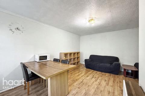 undefined, Kendrick Road, Reading