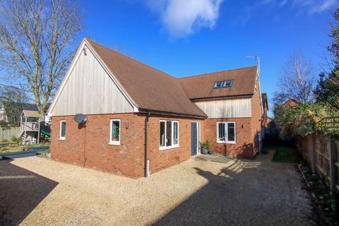 10b Mentmore Road, Cheddington, Leighton Buzzard, LU7 0SD