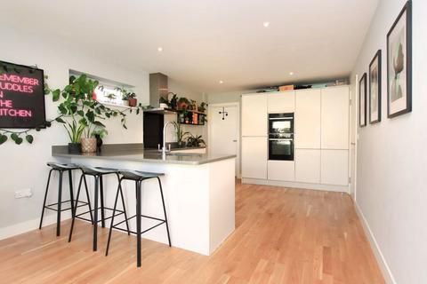 10b Mentmore Road, Cheddington, Leighton Buzzard, LU7 0SD