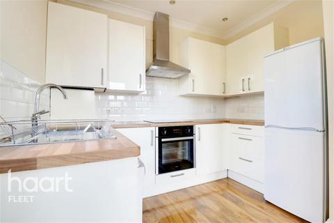 1 bedroom flat to rent, Church Circle