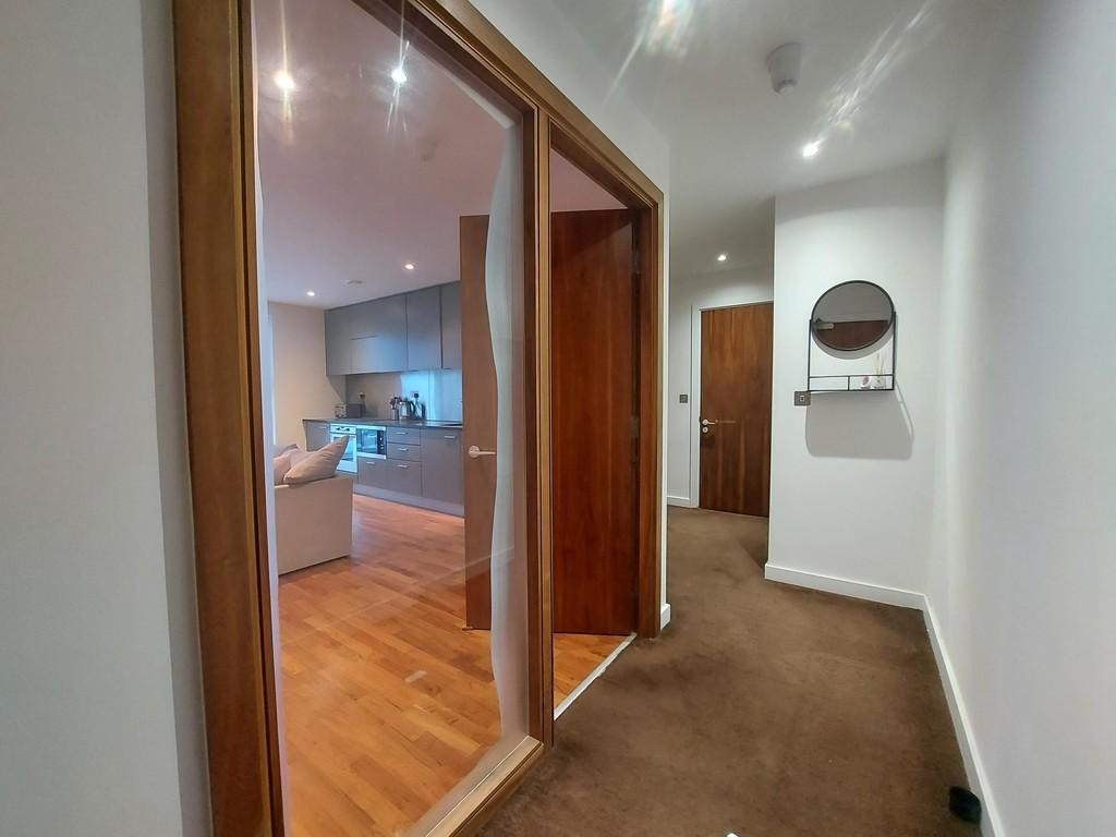 Apartment in Liverpool - View 3