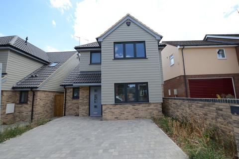 3 bedroom detached house to rent, Avenue Approach, Bury St. Edmunds