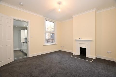 1 bedroom apartment to rent - Goldsmith Road, Leyton