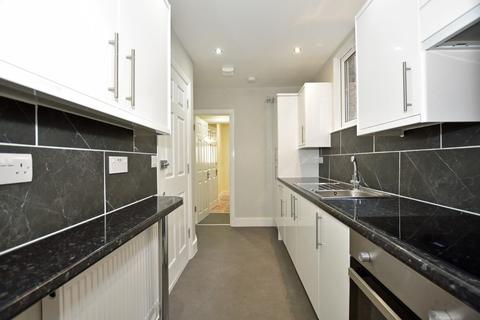 1 bedroom apartment to rent - Goldsmith Road, Leyton
