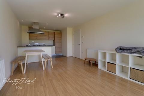 1 bedroom flat to rent, Bresslaw Court, Bow