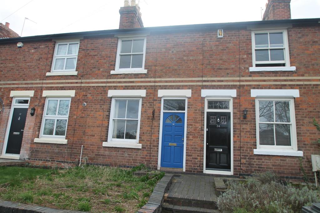Chesterfield Road, Lichfield 2 bed terraced house £650 pcm (£150 pw)