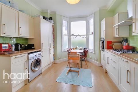2 bedroom flat to rent, Bellenden Road, Peckham