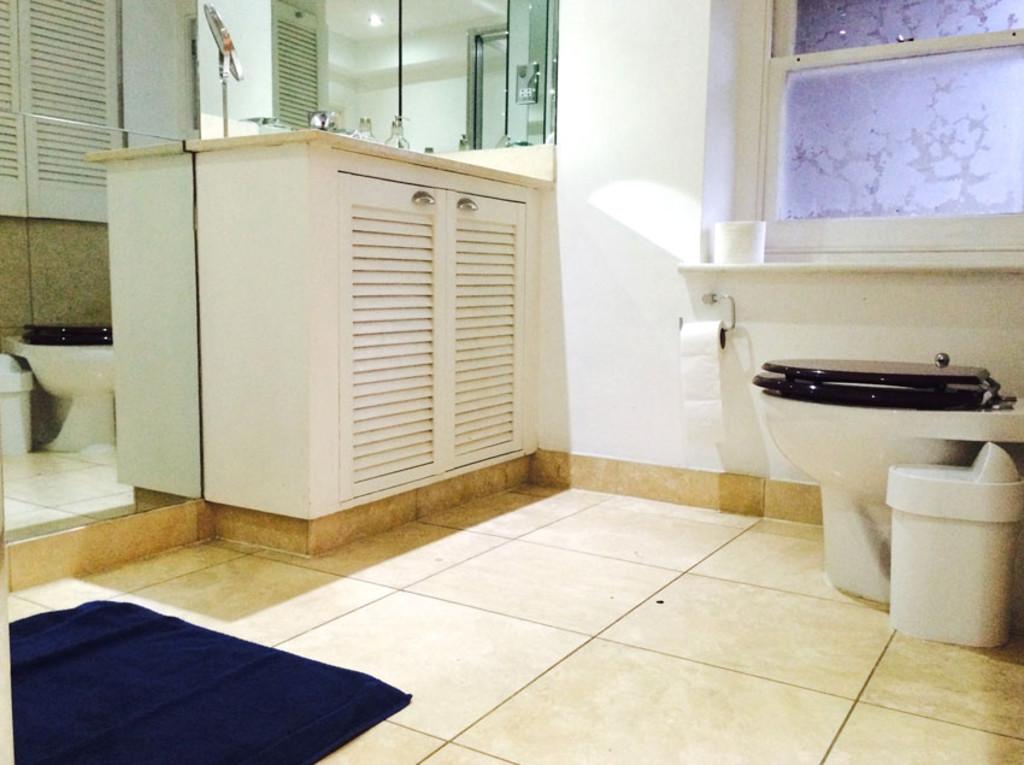 En-Suite Bathroom