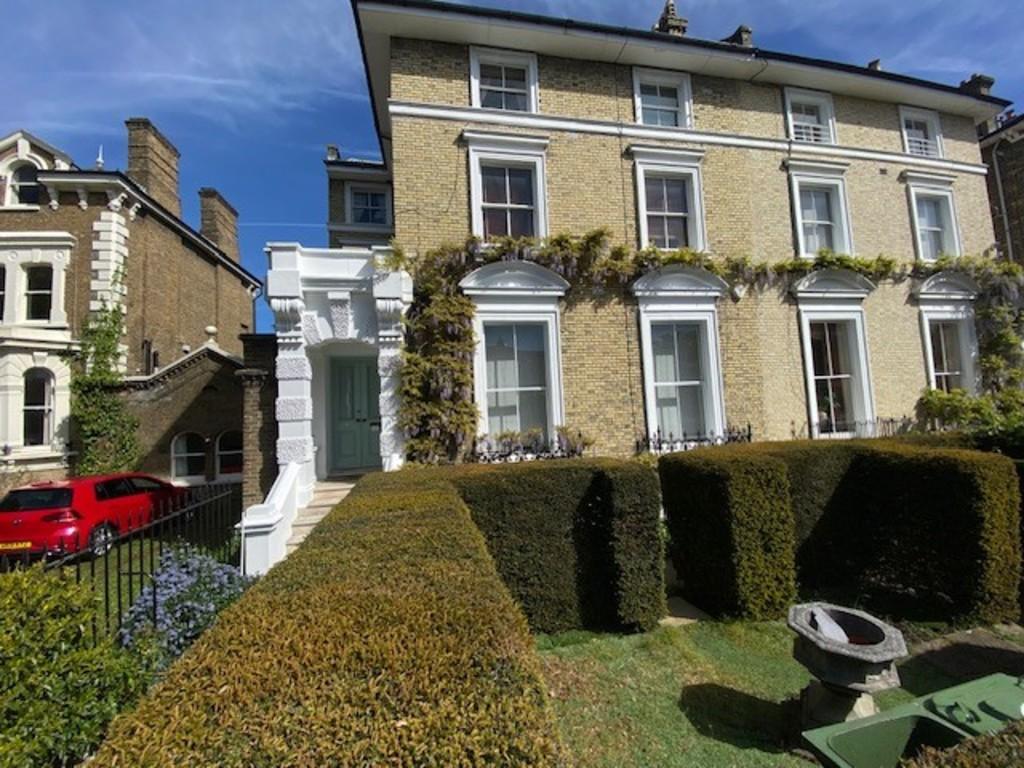Garden Flat located in this House