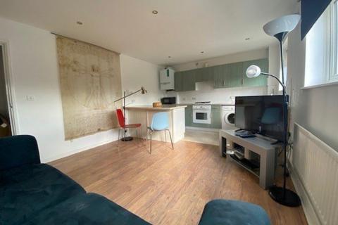 2 bedroom apartment to rent, Connaught Rd All Bills Inc