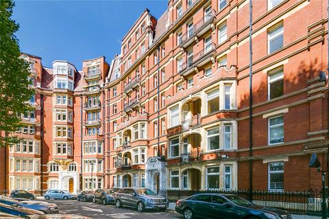 4 bedroom flat for sale, Iverna Court, Kensington, London