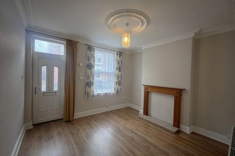 2 bedroom detached house to rent, Bridge Street, Nottingham NG10