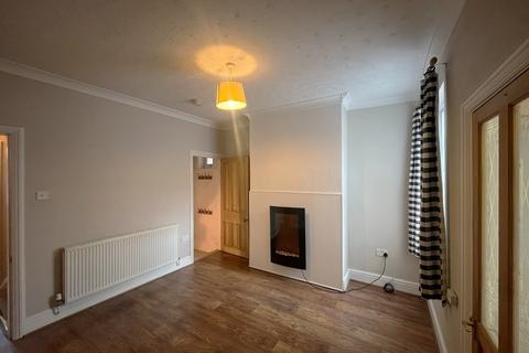 2 bedroom detached house to rent, Bridge Street, Nottingham NG10