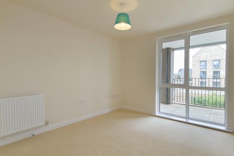 2 bedroom apartment to rent, Osprey Drive, Trumpington, Cambridge