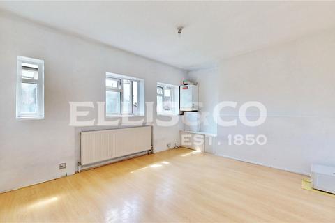 2 bedroom maisonette for sale, Highmead Crescent, Wembley, Middlesex, HA0