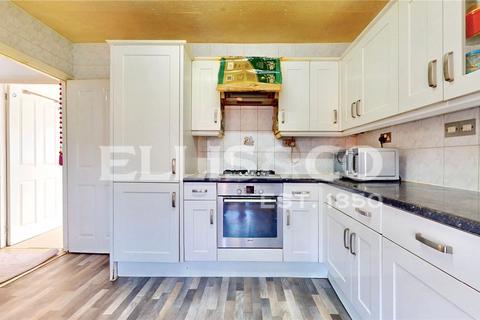 2 bedroom maisonette for sale, Highmead Crescent, Wembley, Middlesex, HA0