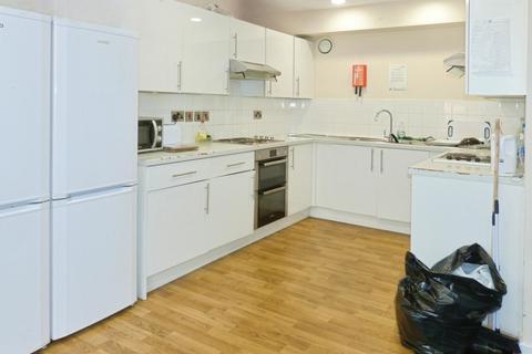 1 bedroom in a house share to rent, Westgate Street, Gloucester