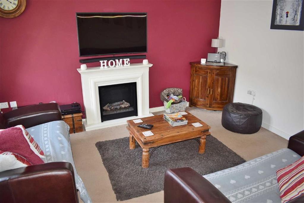 Rudman Park, Chippenham, Wiltshire, SN15 2 bed terraced house £199,950