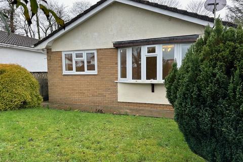 3 bedroom detached bungalow to rent, Llwyn Y Bryn