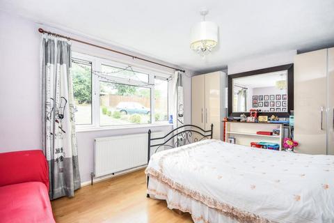 4 bedroom semi-detached house to rent, Chesham,  Buckinghamshire,  HP5