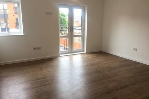 2 bedroom apartment to rent, Lower Broughton Rd, Salford, Manchester M7