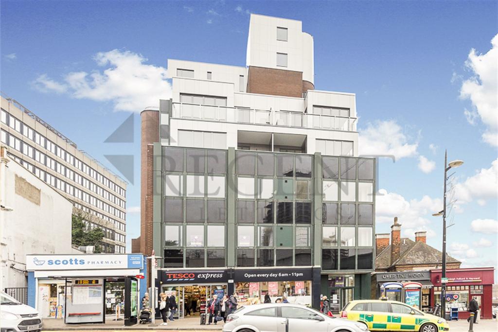 Apartment in Bromley - More