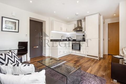 1 bedroom apartment to rent, Ashlar Court, Ravenscourt Gardens, W6