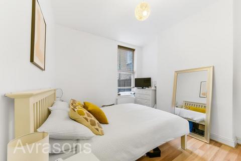 1 bedroom flat to rent, HEYFORD AVENUE, VAUXHALL