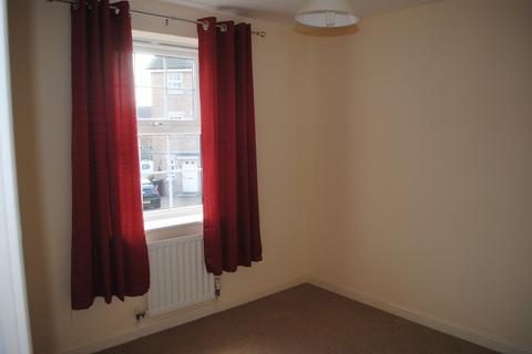 3 bedroom townhouse to rent, Bradley Drive, Grantham