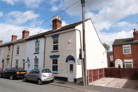 3 bedroom end of terrace house to rent, Lansdowne Street, Worcester