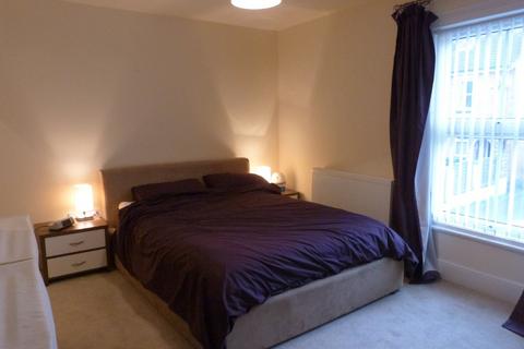 3 bedroom end of terrace house to rent, Lansdowne Street, Worcester