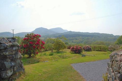 undefined, Dolgellau LL40