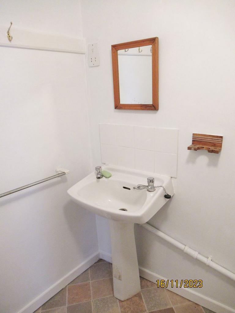 Photo 28