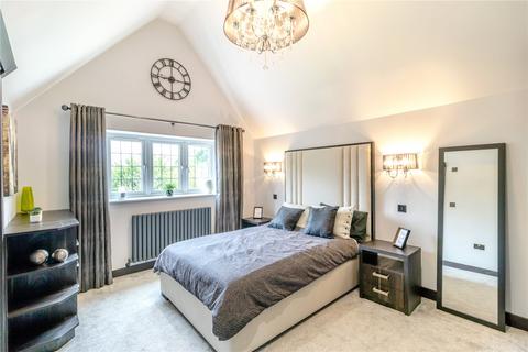 34 Ickenham Road, Ruislip, HA4 7BX