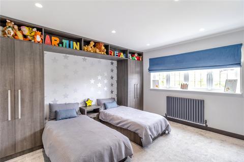 34 Ickenham Road, Ruislip, HA4 7BX