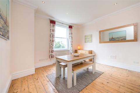 3 bedroom flat to rent, Belsize Park Gardens, Belsize Park, London