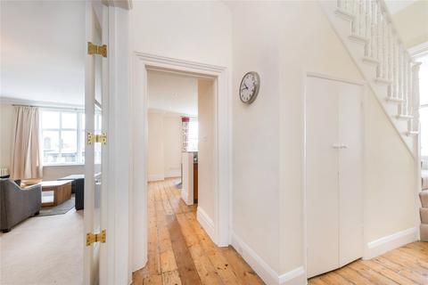 3 bedroom flat to rent, Belsize Park Gardens, Belsize Park, London