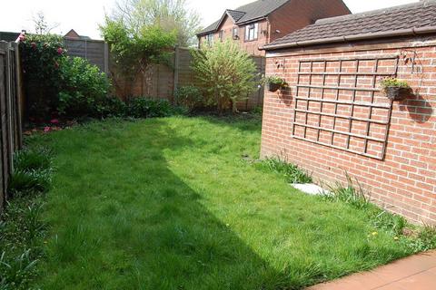 3 bedroom semi-detached house to rent, Parkstone, Poole