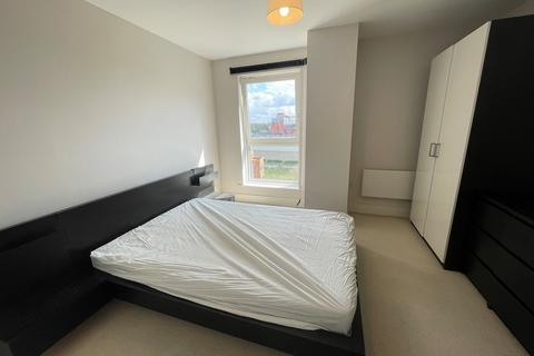 1 bedroom apartment to rent, Skyline Plaza, Basingstoke RG21