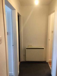 1 bedroom flat to rent, South Street, Perth